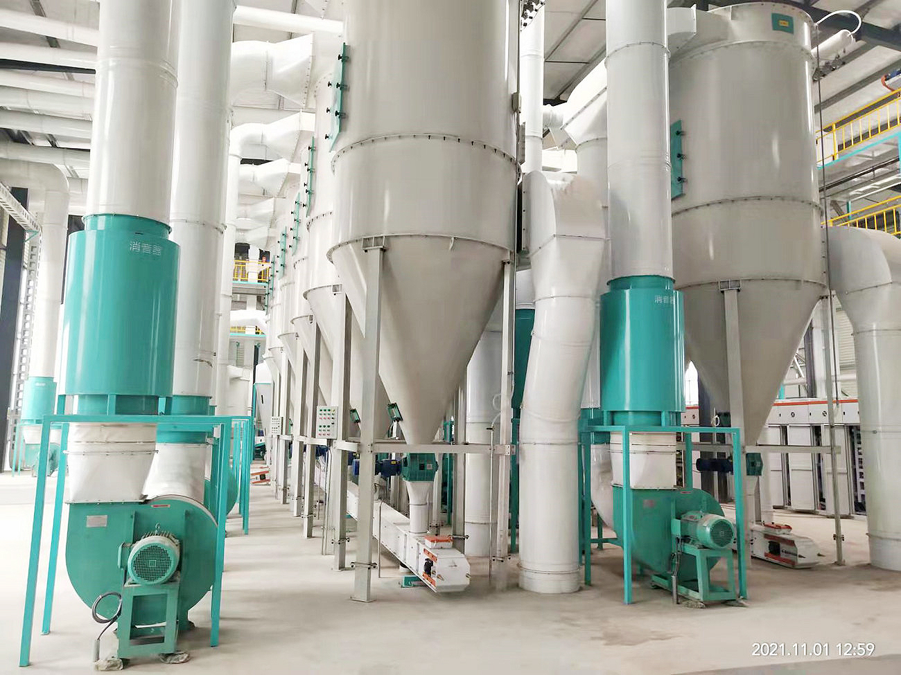 Hubei DaZiRan Rice Industry Co. Ltd. 400T/D complete rice milling project