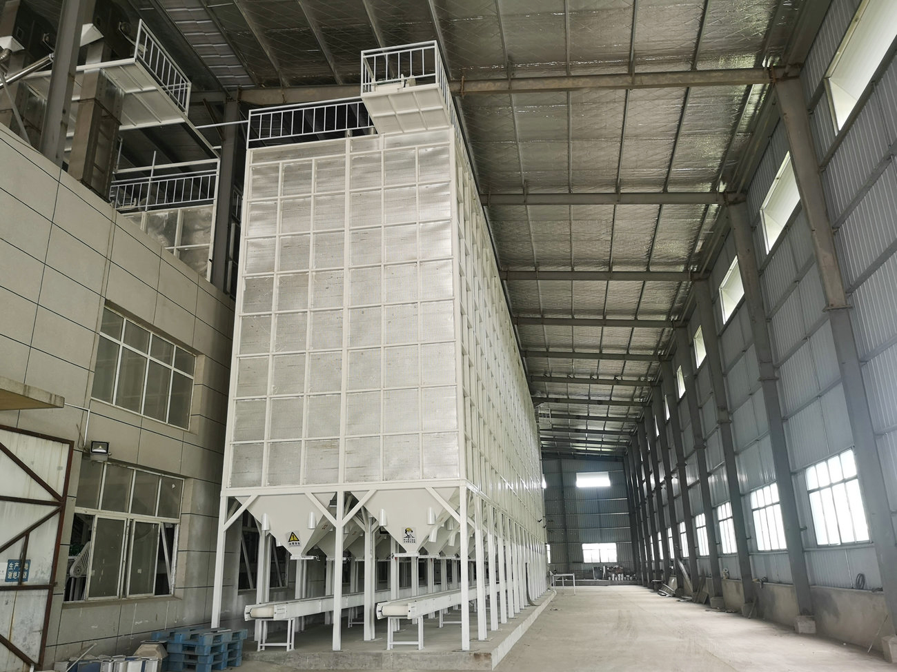 Hubei Xianyuan Rice Industry Group Co., Ltd. 300T/D complete rice milling project